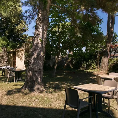 Ibis Sud Avignon